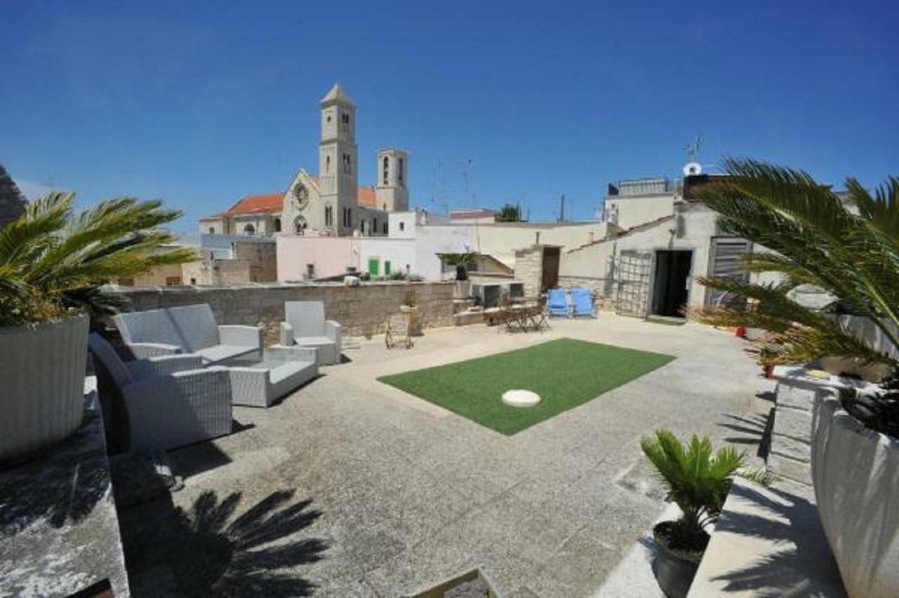 Palazzo Morola XIV Century Apartment Giovinazzo Exterior photo